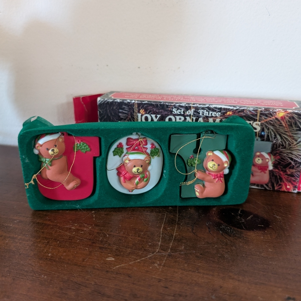 Vintage Joy Holiday Bear Ornament Set Red Green White Christmas 1986 Rare J O Y